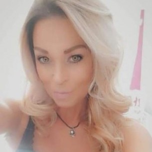                     Lynette ik                